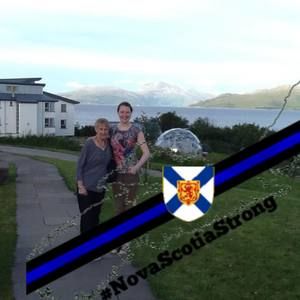 Meet your Posher, Donelda